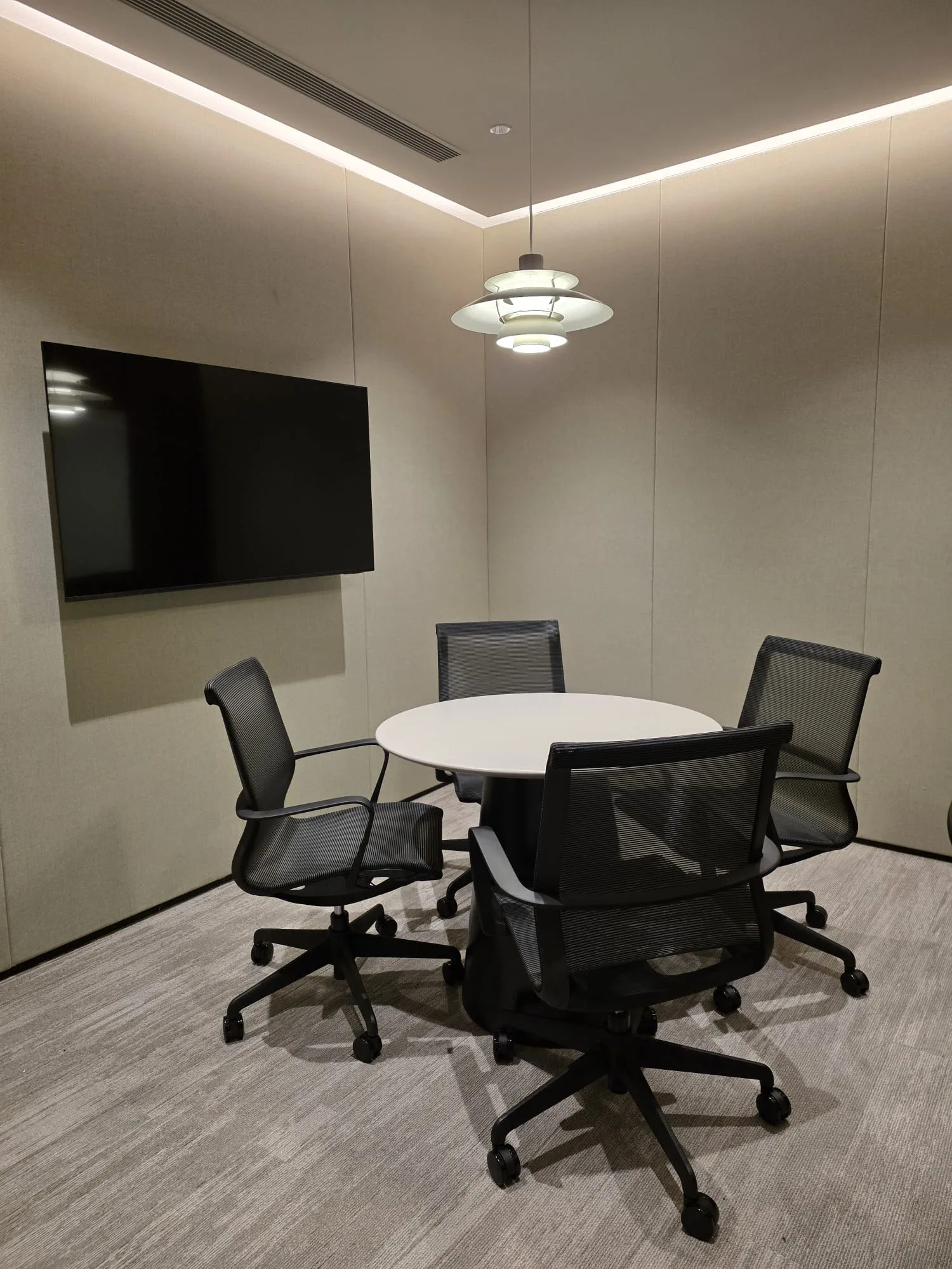 Compass Offices at 9 Queen's Road Central, Central, photo 2
